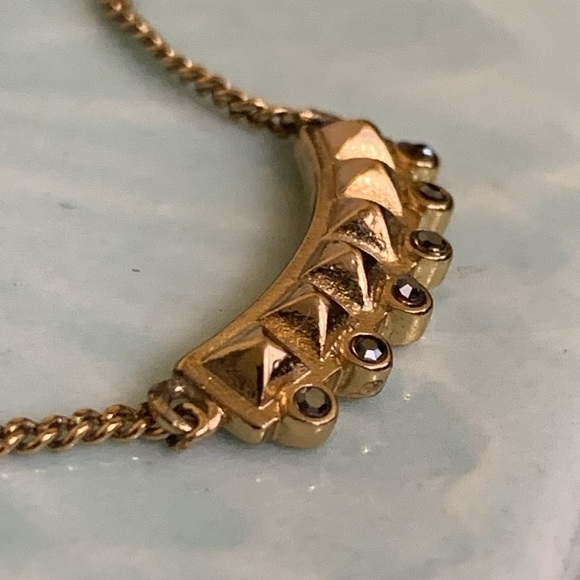 Rebecca Minkoff 3 Piece “Curb” Gold Tone Pyramid Set Earrings & Pendant Necklace - Picture 12 of 17